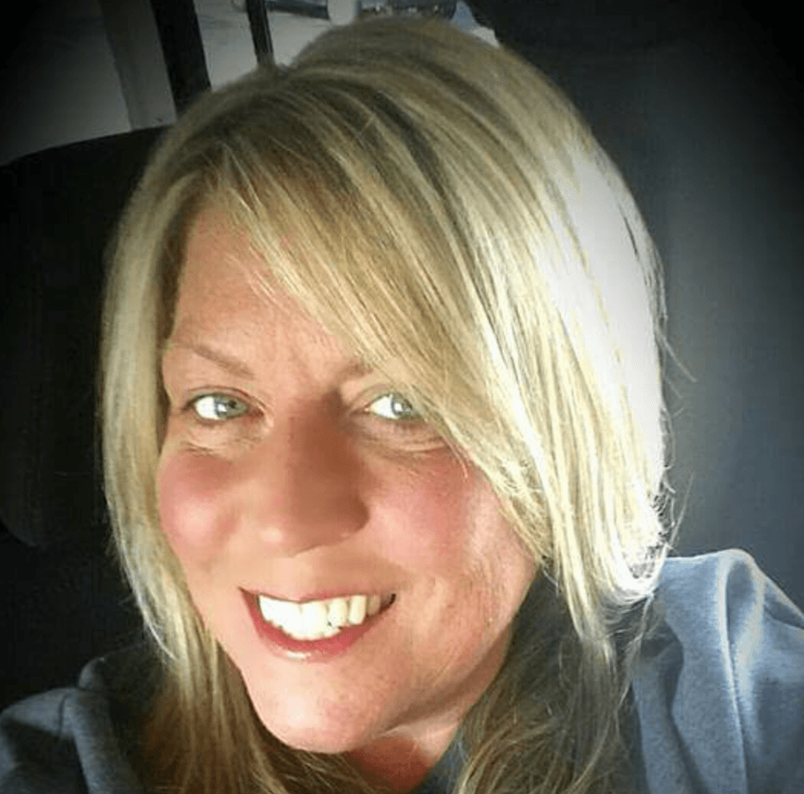 AMY SNYDER CURTIS